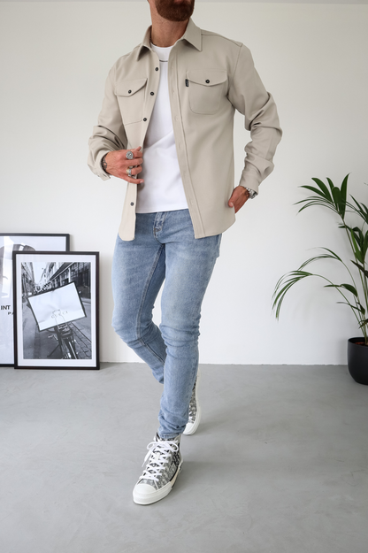 CAPO | Sobrecamisa Premium en Tono Piedra ✨