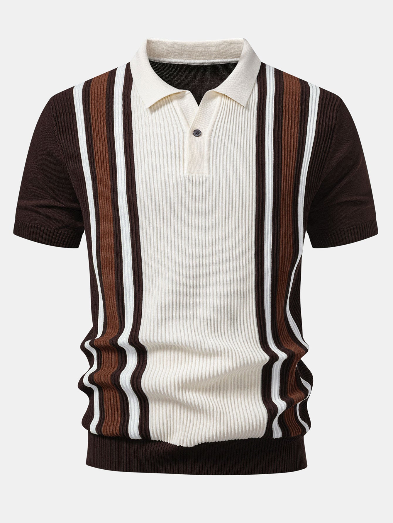Polo de punto acanalado a rayas y pantalón ajustado de corte cónico.