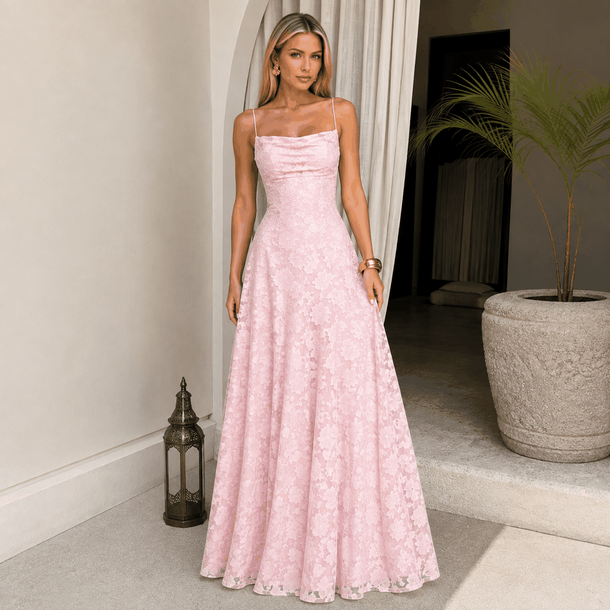 Vestido de Noche Drapeado con Espalda Abierta ✨