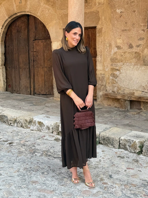 ANDREA | Vestido de gasa liso en marrón